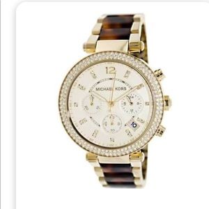 Mk watch // comes with box & extra links